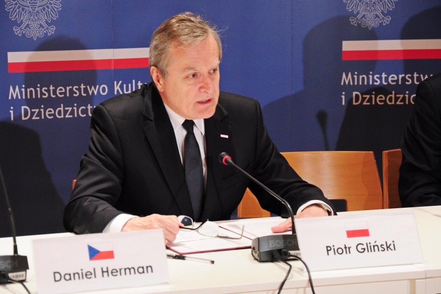 Prof. Piotr Gliński, Wicepremier, Minister Kultury i Dziedzictwa Narodowego RP na konferencji podsumowującej spotkanie Grupy Wyszehradzkiej, fot. Michał Kowalski