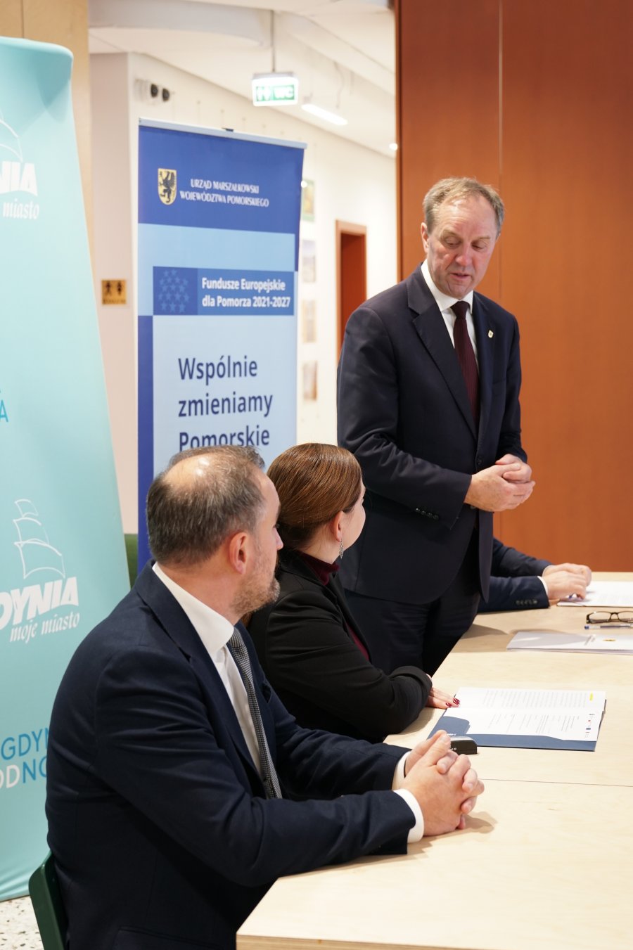 Podpisanie porozumienia Porozumienia w sprawie pakietu przedsięwzięć rewitalizacyjnych w ramach  FEP 2021-2027 pomiędzy Miastem Gdynia a Województwem Pomorskim