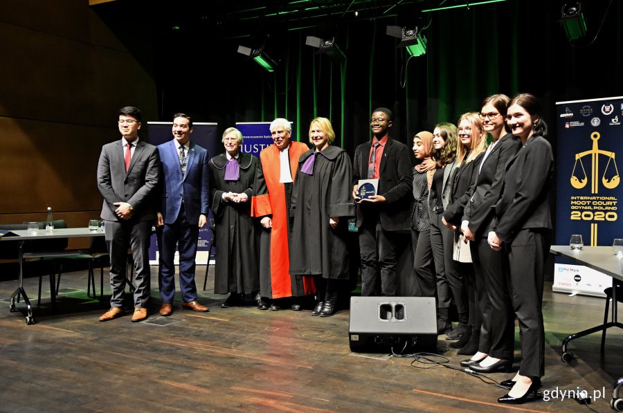 W piątek 31 stycznia w Europejskim Centrum Solidarności odbył się finał International Moot Court, międzynarodowego konkursu prawniczego dla uczniów szkół średnich // fot. Kamil Złoch