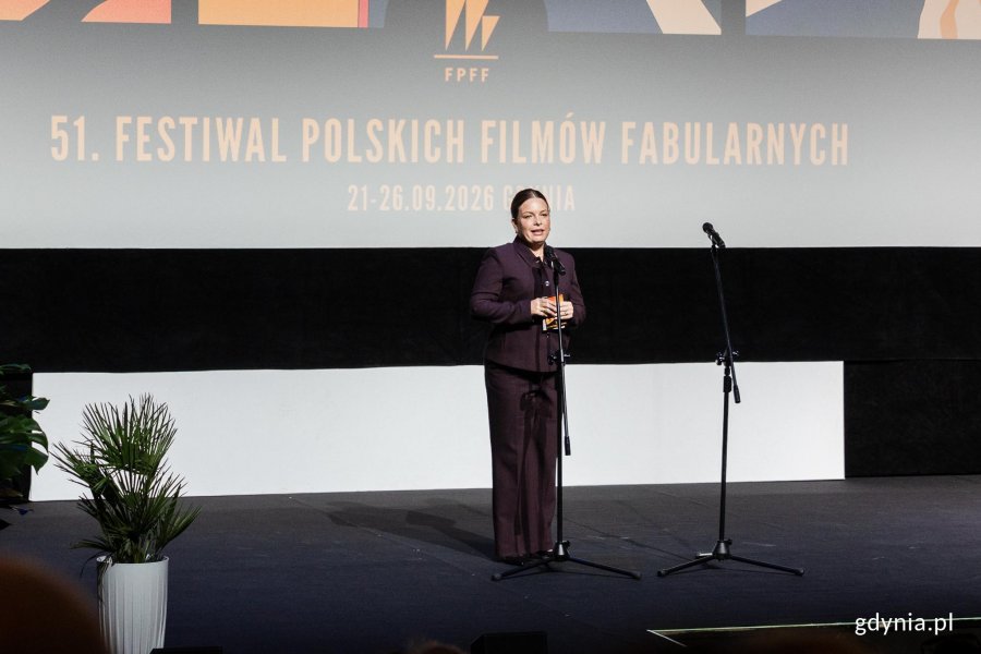 Wiceprezydentka Gdyni Oktawia Gorzeńska przemawiająca podczas gali otwarcia 51. Festiwalu Polskich Film&oacute;w Fabularnych 