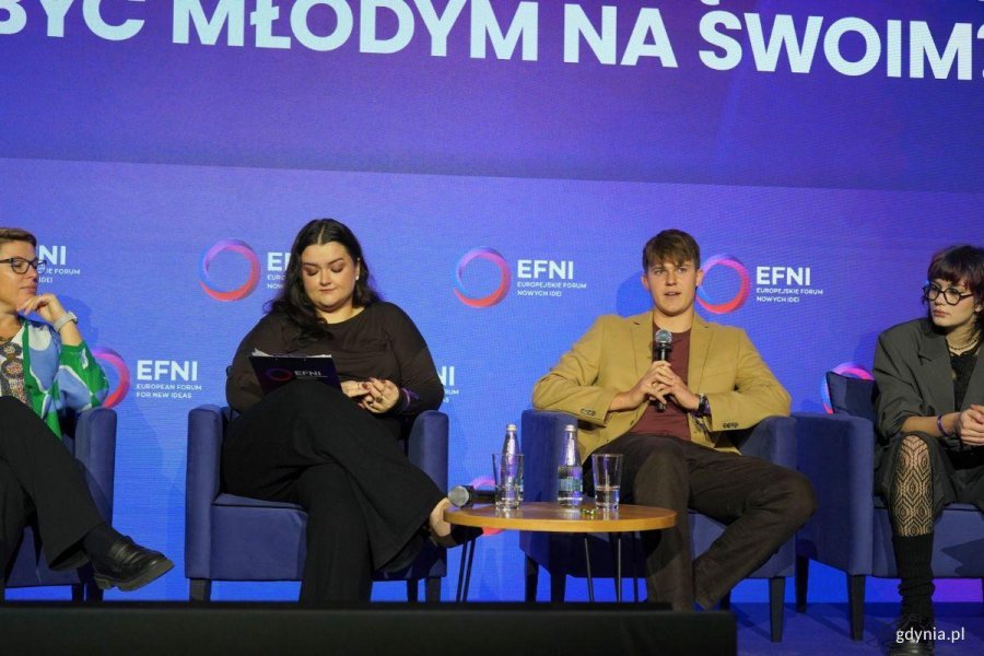 Jeden z paneli