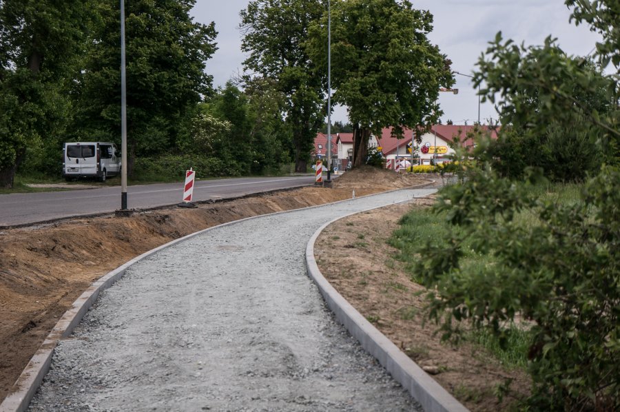 Budowa ścieżki rowerowej na Chwarznie-Wiczlinie - realizacja poszerzonego projektu BO 2015