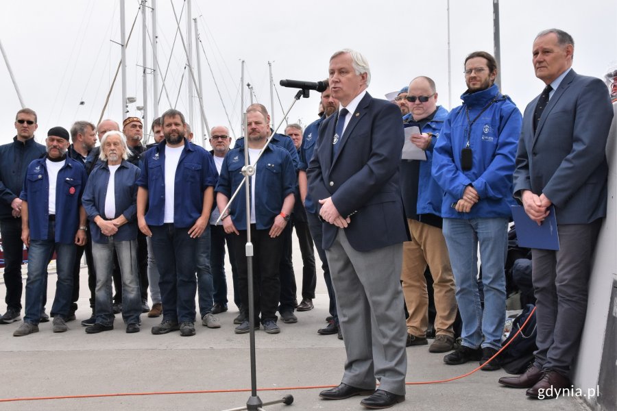 Odsłonięcie tablicy prof. Mazurkiewicza w alei Żeglarstwa Polskiego w Gdyni // fot. Magdalena Czernek