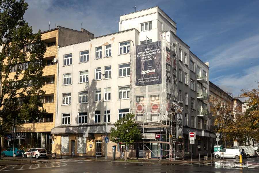 Prace remontowe dotowane przez miasto – budynek przy skwerze Kościuszki 14 (fot. Kamil Złoch)