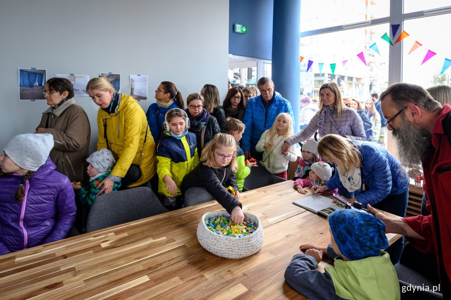 Otwarcie gdyńskiego Centrum Aktywności Rodziny // fot. Dawid Linkowski