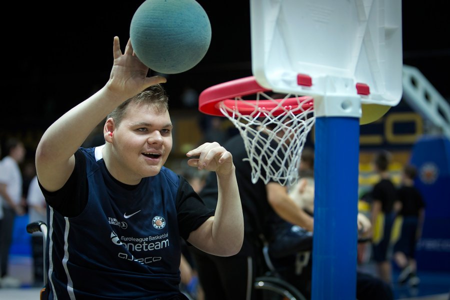 Gdyński OneTeam wystąpił w przerwie meczu EuroCup między Asseco Arką i Albą Berlin, fot. Mariusz Mazurczak