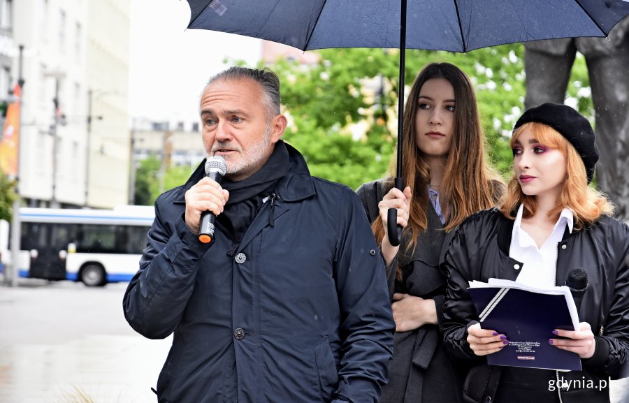 Okolicznościowe przemówienie wygłosił prezydent Wojciech Szczurek // fot. Kamil Złoch