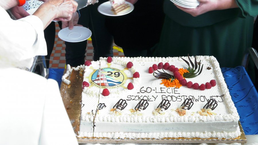 Tort na 60 urodziny