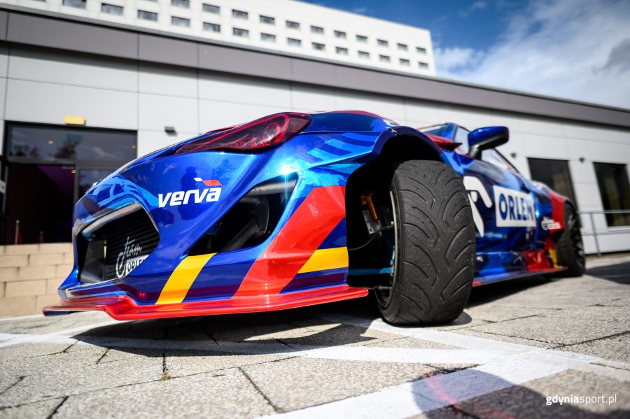 Verva Street Racing to pokazy na torze, w powietrzu oraz w wodze / fot. D. Linkowski
