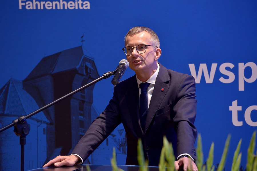prof. Marcin Gruchała - rektor Gdańskiego Uniwersytetu Medycznego i przewodniczący Zgromadzenia Związku Uczelni Fahrenheita podczas Konwentu Gospodarczego Uczelni Fahrenheita // Fot. Krzysztof Krzempek/Politechnika Gdańska