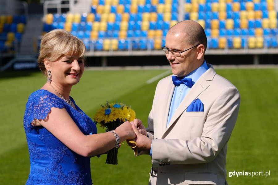 Ślub na Stadionie Miejskim / fot. Dawid Linkowski