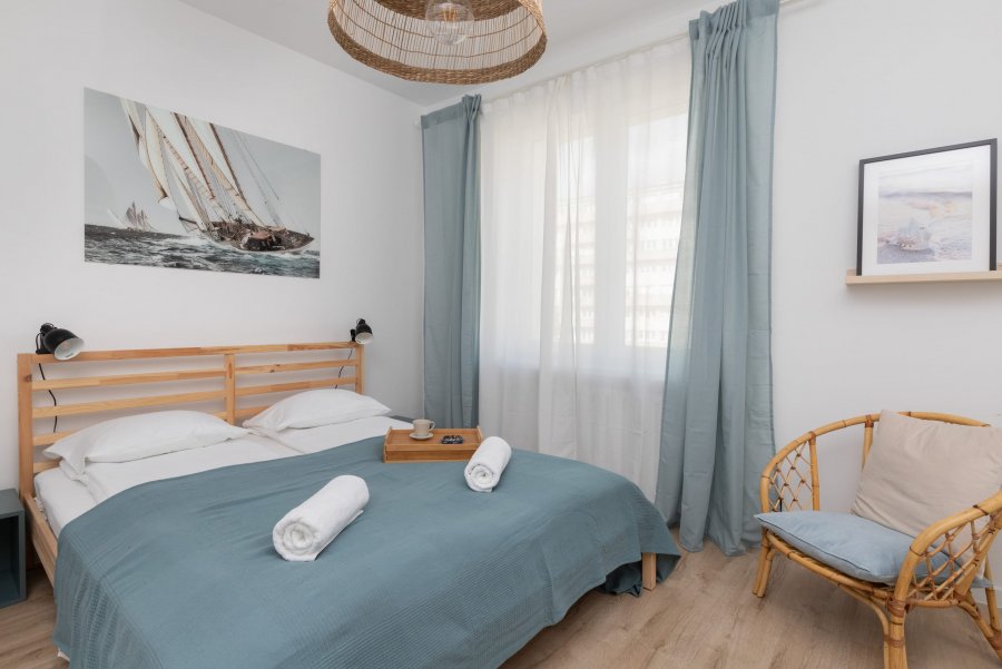 Apartament Abrahama 62, widok na sypialnię