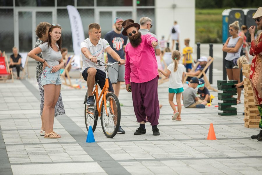 Rodzinny piknik z Ironmanem // fot. Karol Stańczak