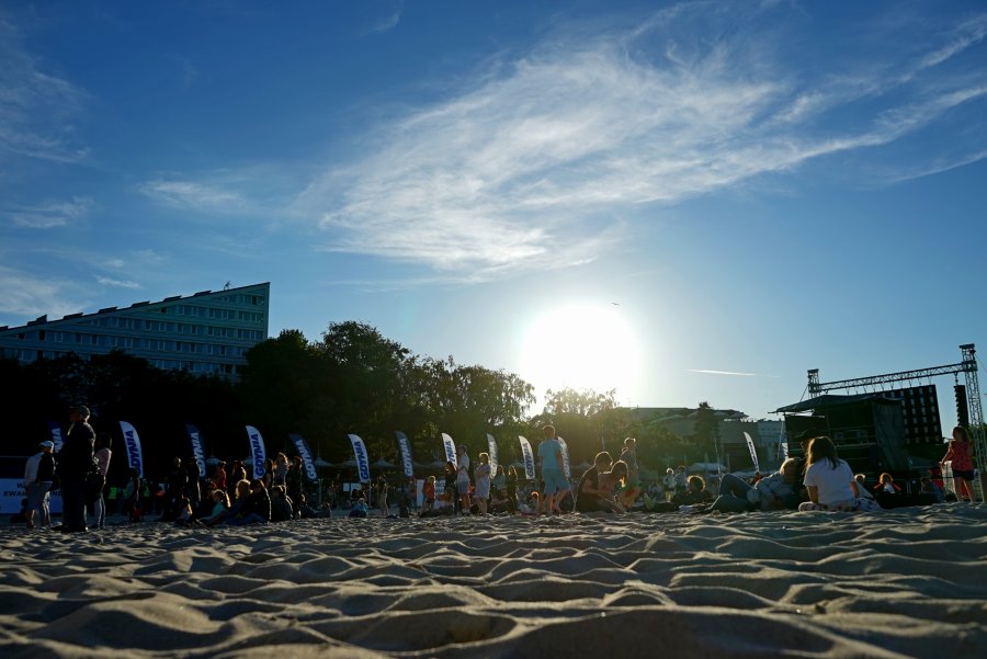 Cudawianki na plaży miejskiej w Gdyni, fot. Kamil Złoch
