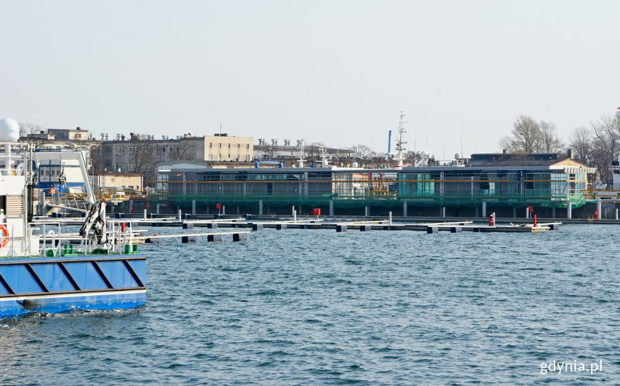 Plac budowy Yacht Parku i mariny jachtowej - widok na bosmanat, fot. Kamil Złoch