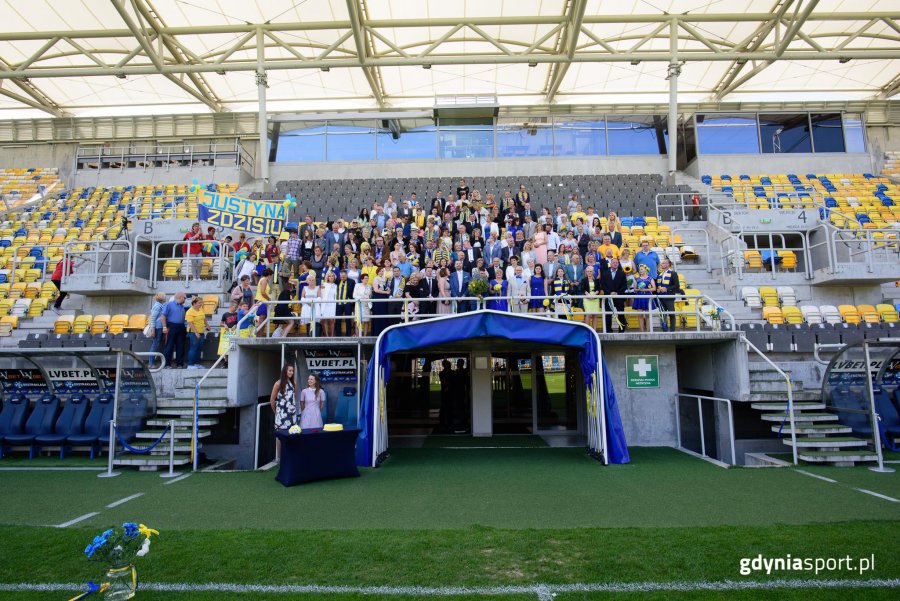 Ślub na Stadionie Miejskim / fot. Dawid Linkowski