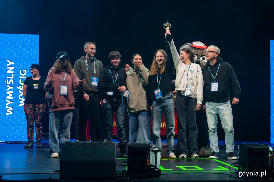  Laureaci tegorocznej edycji: drużyna z Fundacji WYOBRAŹ SOBIE w Skawinie (fot. Natalia Kawalerowicz)
