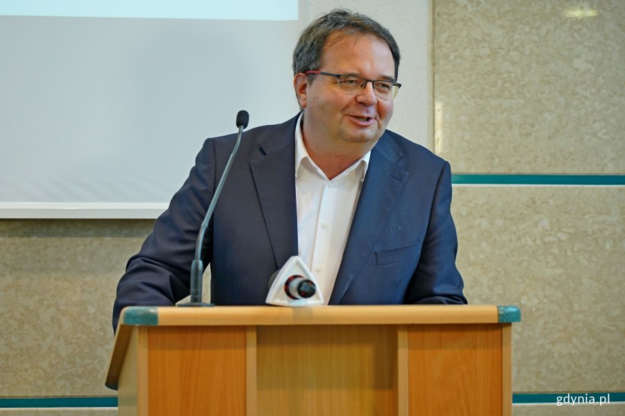 Podpisanie listu intencyjnego. Na zdjęciu Marcin Lackowski, dyrektor naczelny IMP PAN // fot. Magdalena Czernek