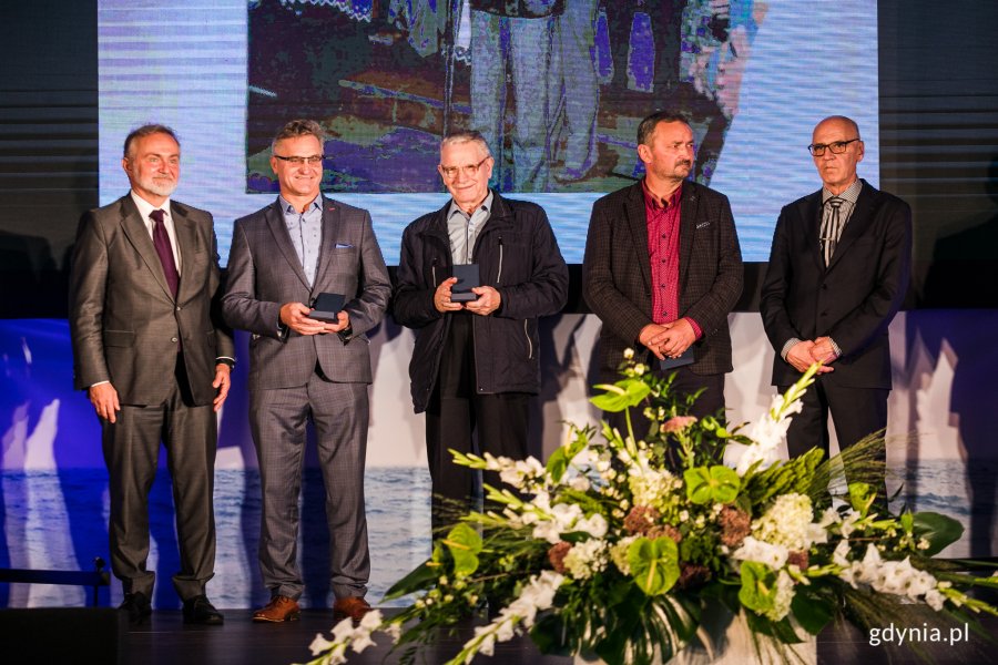 Odznaczeni medalami „Bohaterom Sierpnia '80 Gdynia”, fot. Karol Stańczak