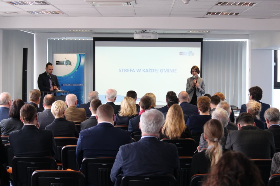 Konferencja dot. strefy ekonomicznej w każdej gminie // fot. mat. prasowe Pomorska Specjalna Strefa Ekonomiczna