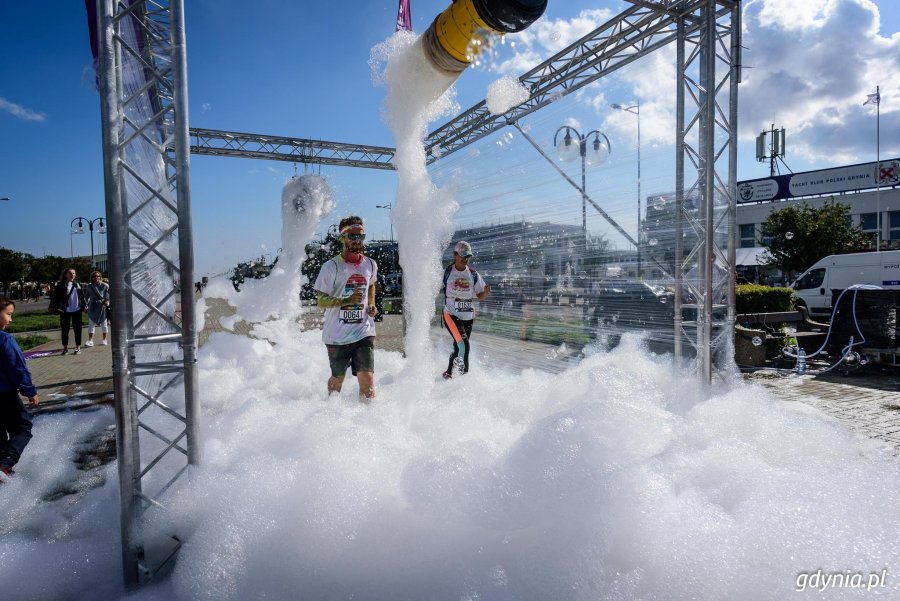Bieg The Color Run w Gdyni, 16.09.2017 // fot. Dawid Linkowski
