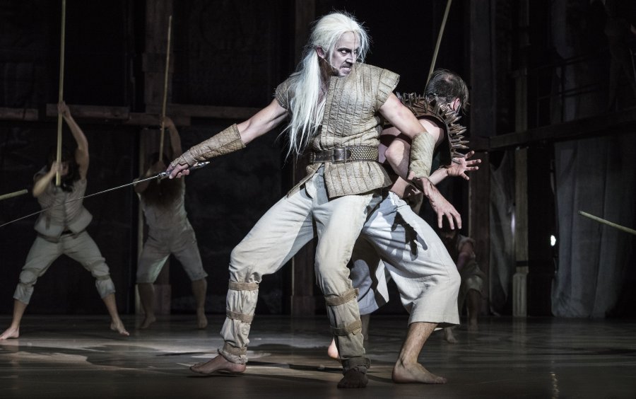 Przygotowania do premiery Wiedźmina w Teatrze Muzycznym fot. Przemysław Burda