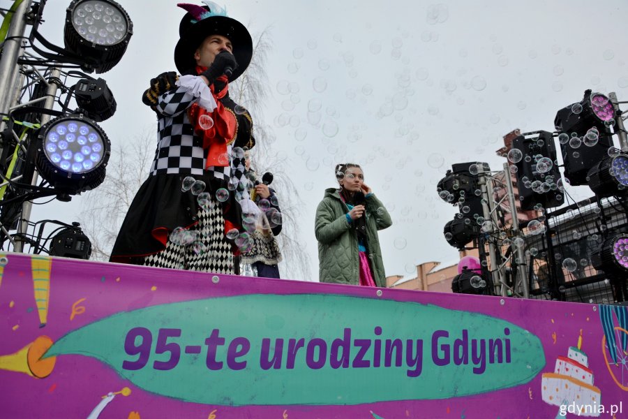 "Wielki przejazd po mieście" w ciągu dwóch dni odwiedzi wszystkie 21 dzielnic Gdyni // fot. Paweł Kukla
