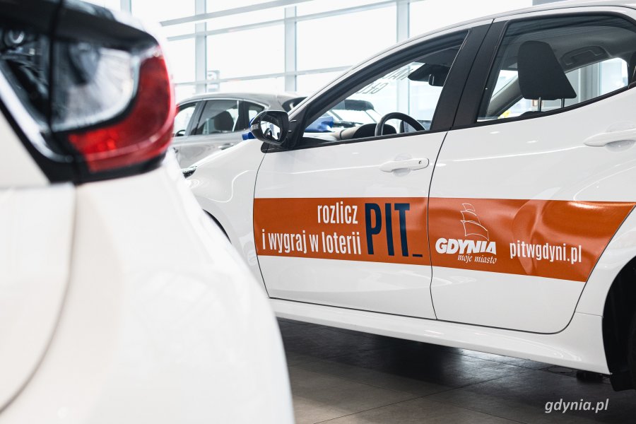 Mazda 2 Hybrid w gdyńskim salonie BMG Goworowski (fot. Kamil Złoch)