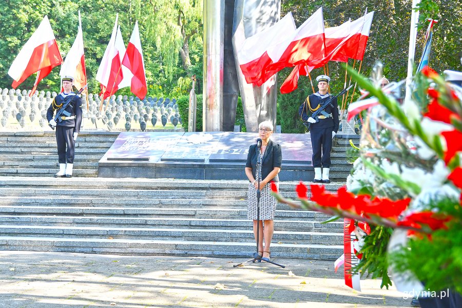 Uroczystości upamiętniające 80. rocznicę wybuchu II wojny światowej na cmentarzu w Redłowie, fot. Michał Puszczewicz
