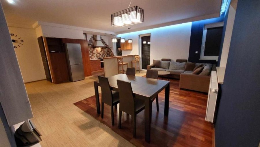 Salon z aneksem kuchennym w Apartamencie Wolności - 85 m na wyłączność