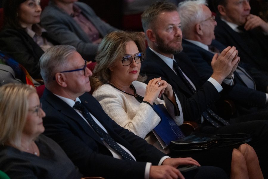 W gali wzięli udział m.in: senator RP Ryszard Świlski, europosłanka Magdalena Adamowicz, członkini Zarządu Wojew&oacute;dztwa Pomorskiego Agnieszka Baranowska, dyrektor departamentu edukacji UMWP Adam Krawiec