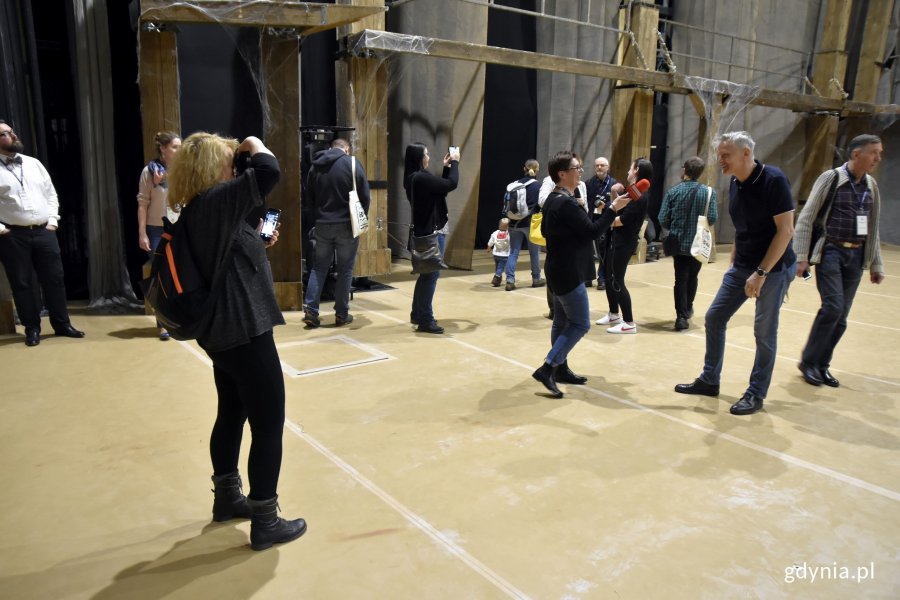 Uczestnicy wydarzenia "Spotkajmy się w Gdyni" mieli m.in. możliwość zwiedzenia Teatru Muzycznego im. Danuty Baduszkowej /fot. Paweł Kukla