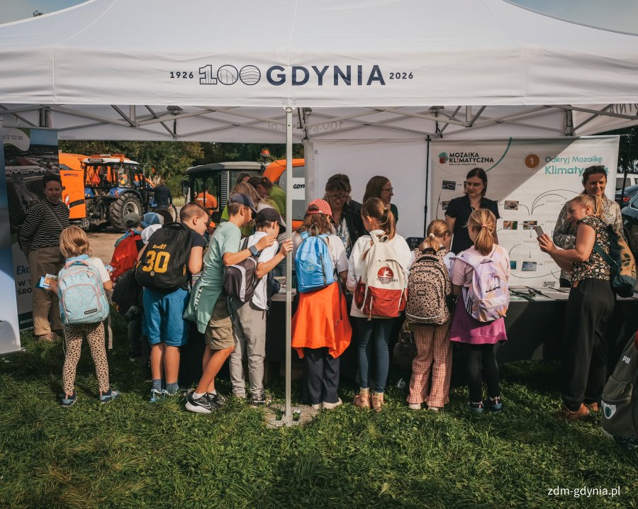 Stoisko edukacyjne na Polance Redłowskiej 