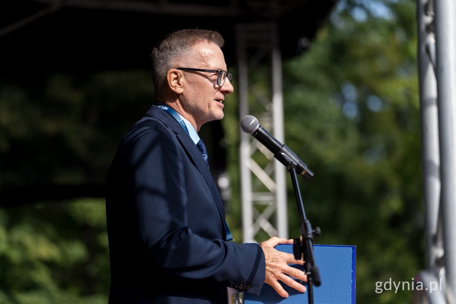 Dyrektor III LO w Gdyni Wiesław Kosakowski