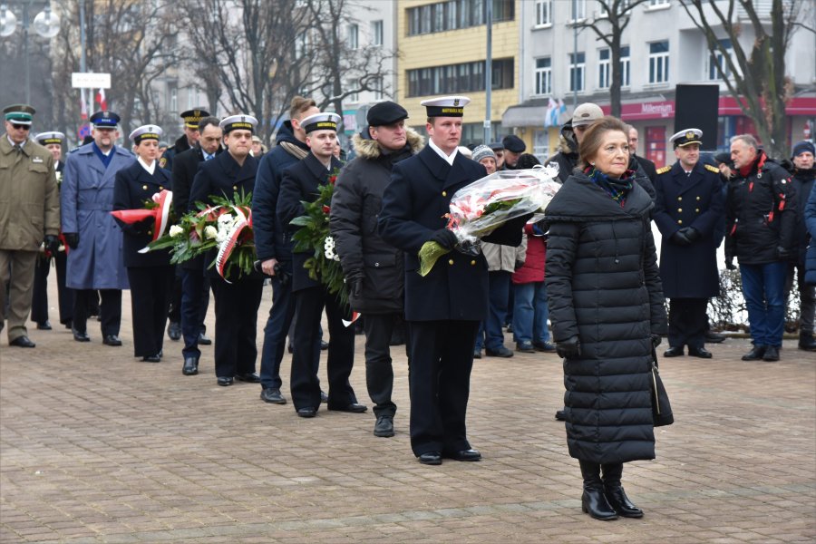 Uroczystość złożenia kwiatów z okazji 92. urodzin Gdyni // fot. Lechosław Dzierżak