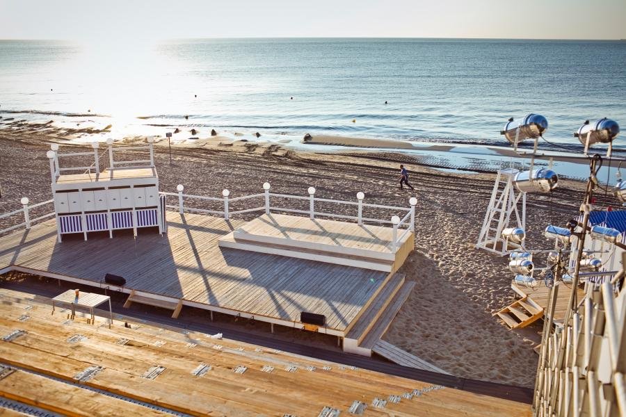 Wakacyjne koncerty jazzowe na plaży