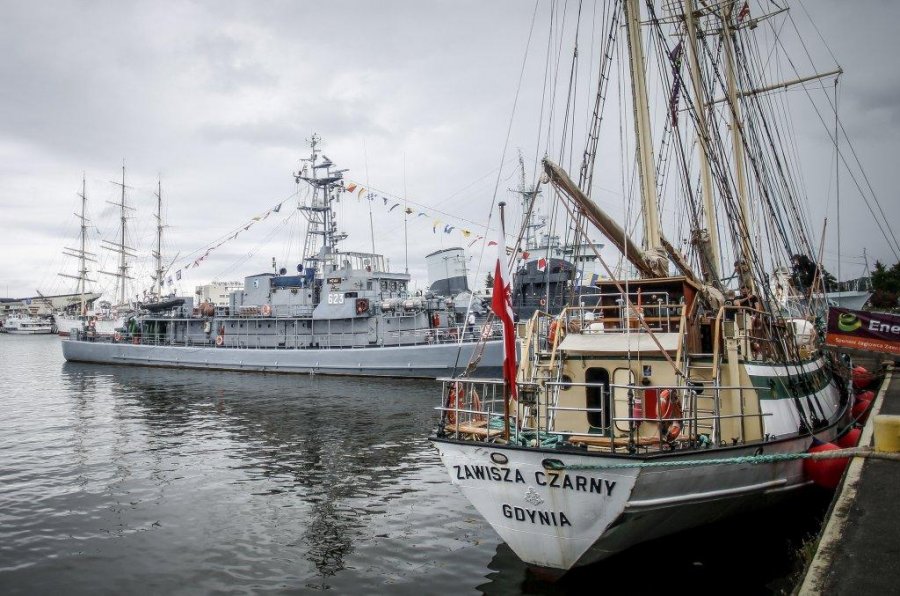 ORP Mewa udostępniona została zwiedzającym z okazji 30. rocznicy wizyty Jana Pawła II w Gdyni.//fot. Dawid Linkowski
