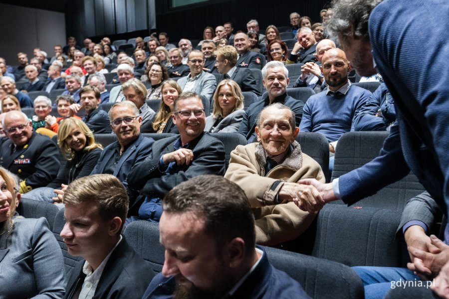 Publiczność w sali kinowej Gdyńskiego Centrum Filmowego
