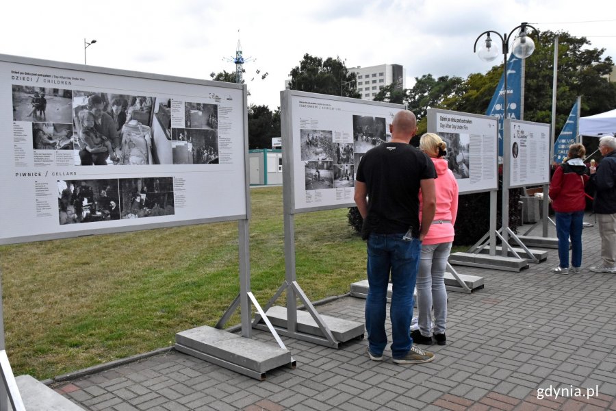 Wernisaż wystawy „75 zdjęć „Joachima” na 75. rocznicę Powstania Warszawskiego” // fot. Magdalena Czernek