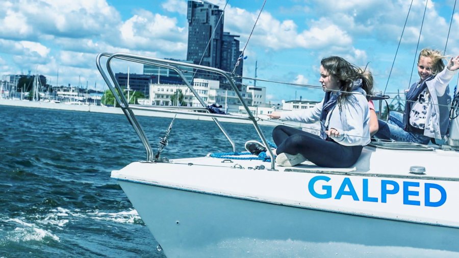 Malujemy Gdynię żaglami - nowy projekt Miejskiego Ośrodka Pomocy Społecznej  fot. Gabriela Kucz