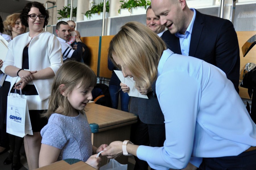 Wręczenie nagród uczestnikom konkursu / fot. Dorota Nelke
