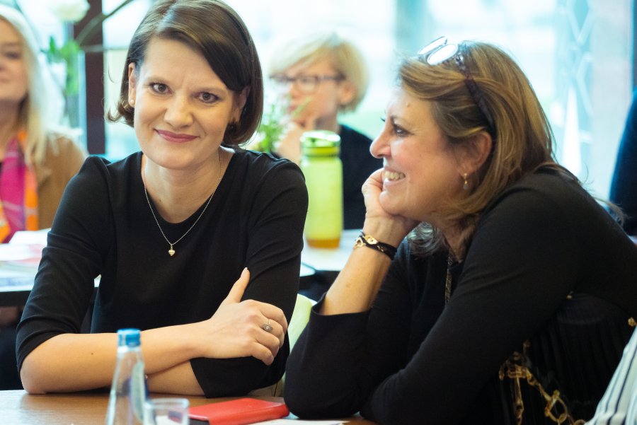 Polsko-francuski Dzień Kobiet. Na zdjęciu Katarzyna Gruszecka-Spychała, wiceprezydent Gdyni oraz Hanna Stypułkowska-Goutierre, prezes Polskiej Izby Przemysłowo-Handlowej we Francji // fot. Anna Rezulak