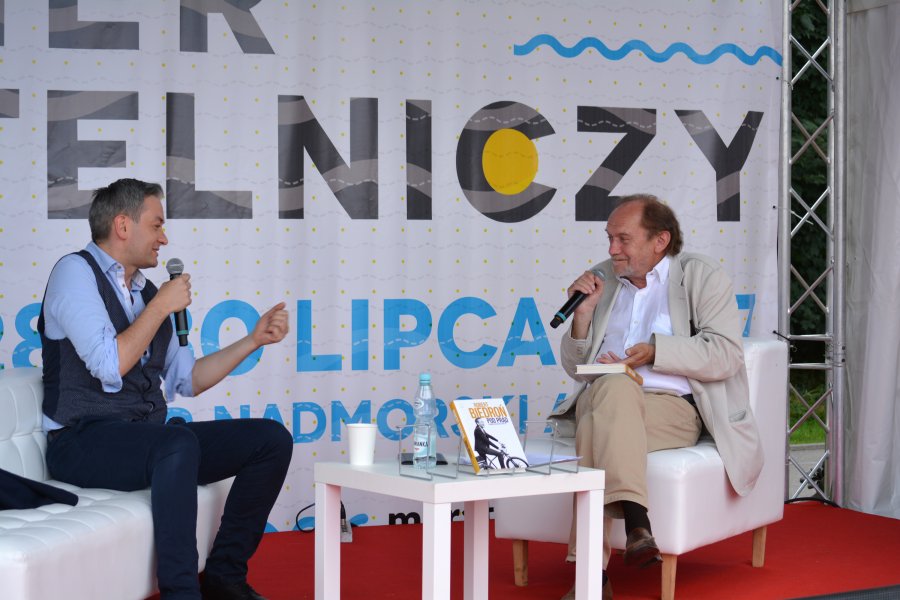 Nadmorski Plener Czytelniczy 2017 spotkanie z Robertem Biedroniem, fot. Katarzyna Soszyńska