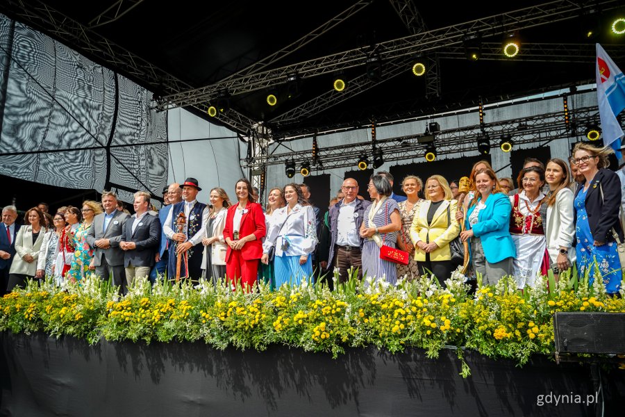 Światowy Zjazd Kaszubów 2025 w Szemudzie - oficjalne otwarcie obchodów (fot. Kamil Złoch)