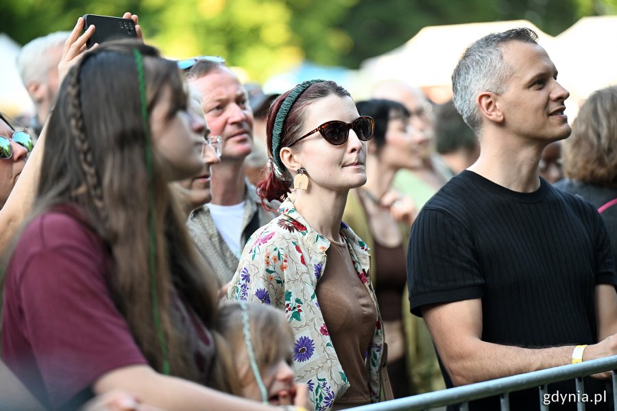 Publiczność podczas jednego z koncertów w ramach Globaltiki w parku Kolibki 