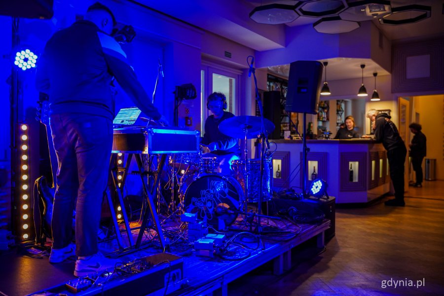 Noc Muzeów 2025 w Konsulacie Kultury – koncert zespołu Dawki (fot. Kamil Złoch)