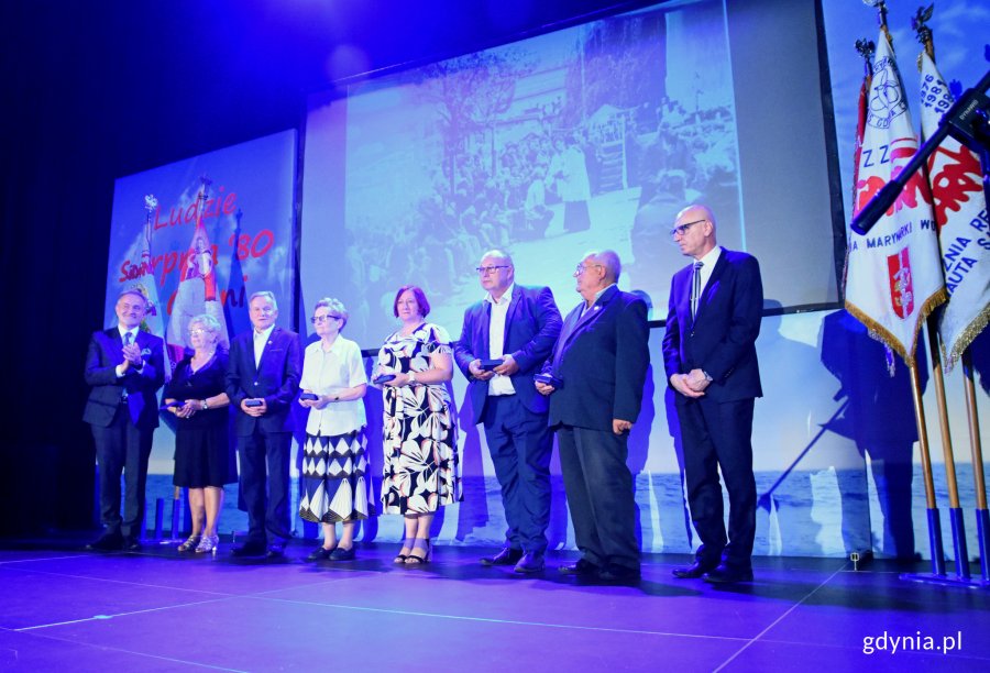 Gala wręczenia kolejnych odznaczeń „Bohaterom Sierpnia '80 Gdynia”, fot. Kamil Złoch