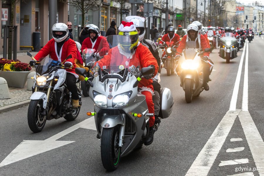 Mikołaje na Motocyklach w Gdyni, fot. Piotr Żagiell