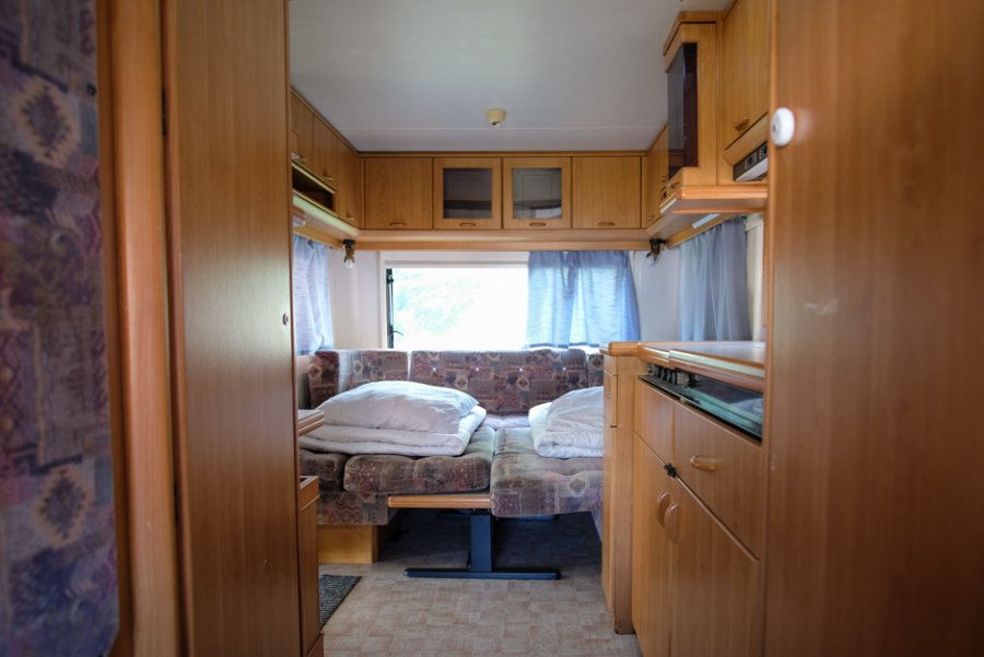 Noclegi w przyczepach "u Wnuka" wnętrze jednej z przyczep