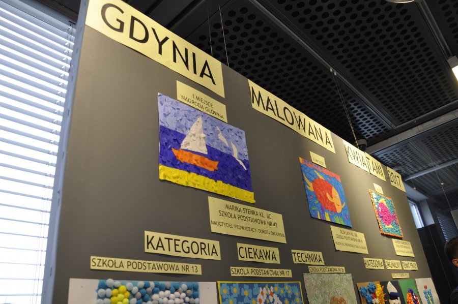 Gdynia malowana kwiatami 2017 - wystawa w InfoBoksie